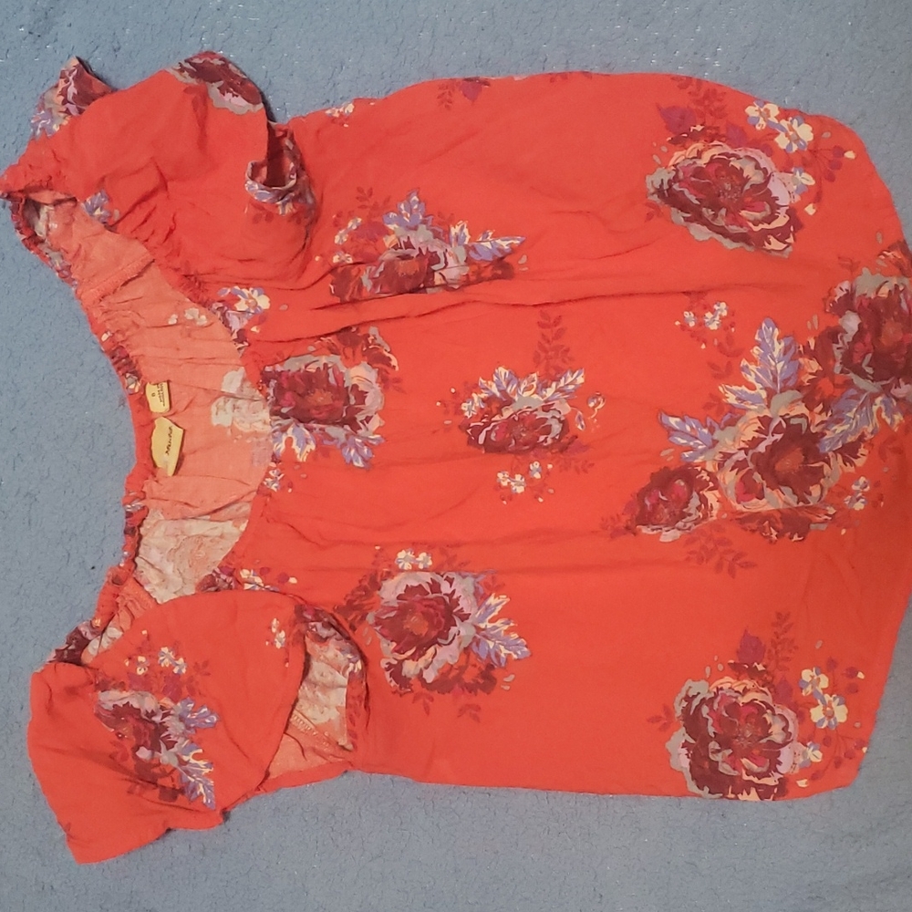 Mudd flower blouse